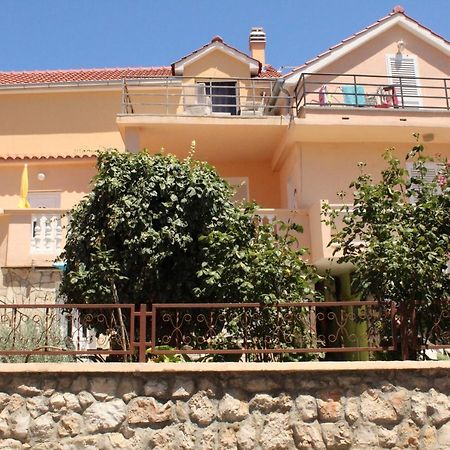 Apartman Tisno Exteriör bild