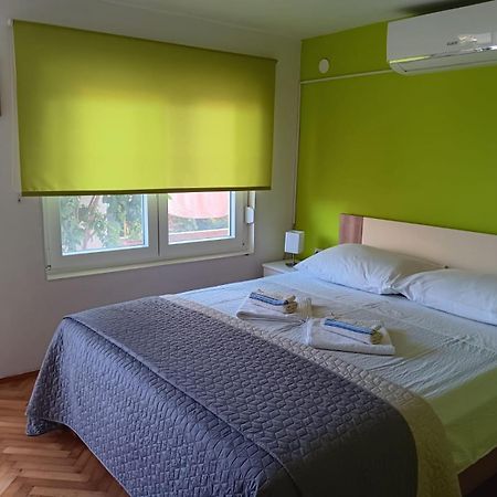 Apartman Tisno Exteriör bild
