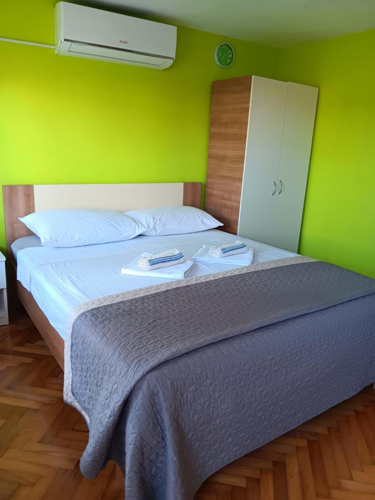 Apartman Tisno Exteriör bild
