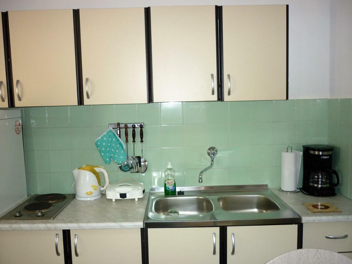 Apartman Tisno Exteriör bild